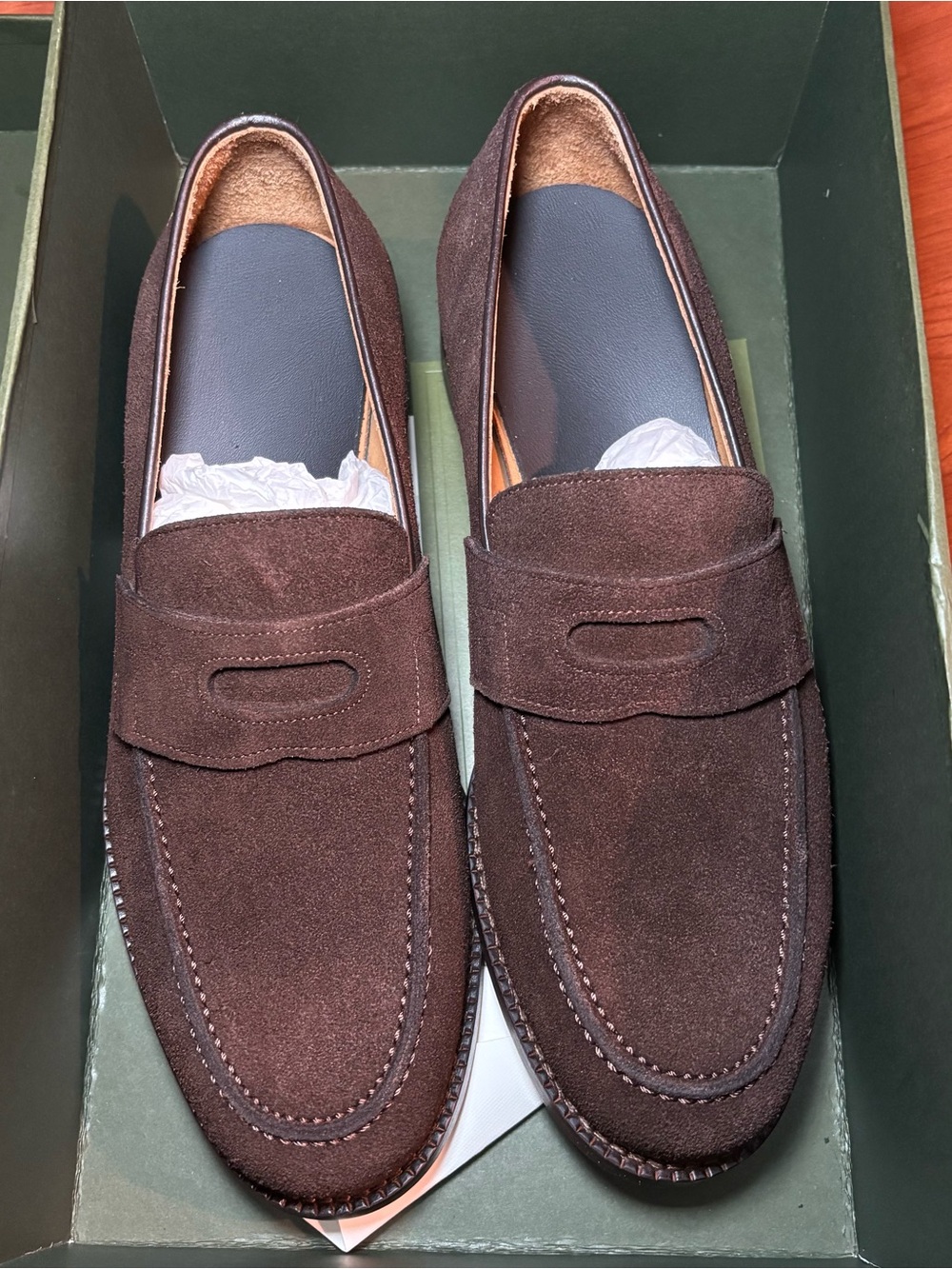 Men’s NIB Beckett Simonon brown suede loafers Size US 8.5